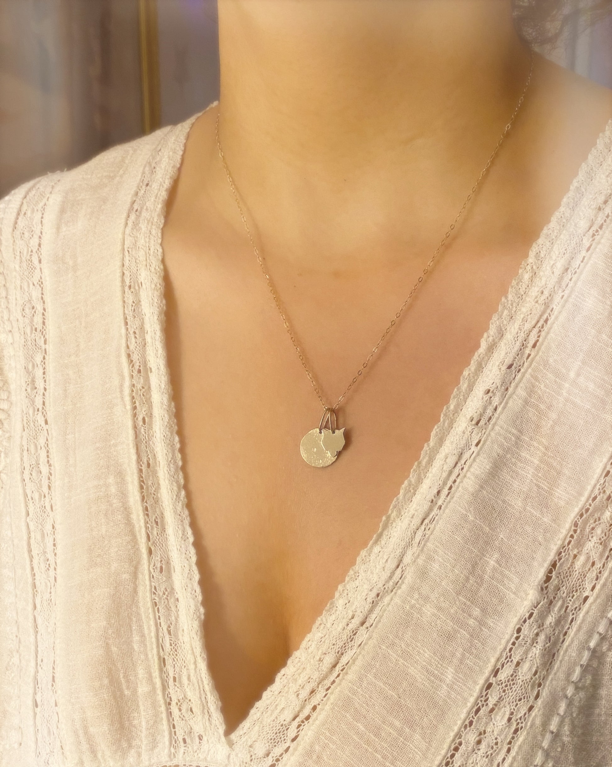 wolf moon free spirited necklace