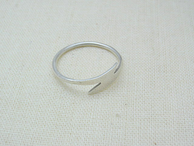lightning bolt ring - andJules Jewelry